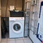 Abstellraum mit Waschmaschine